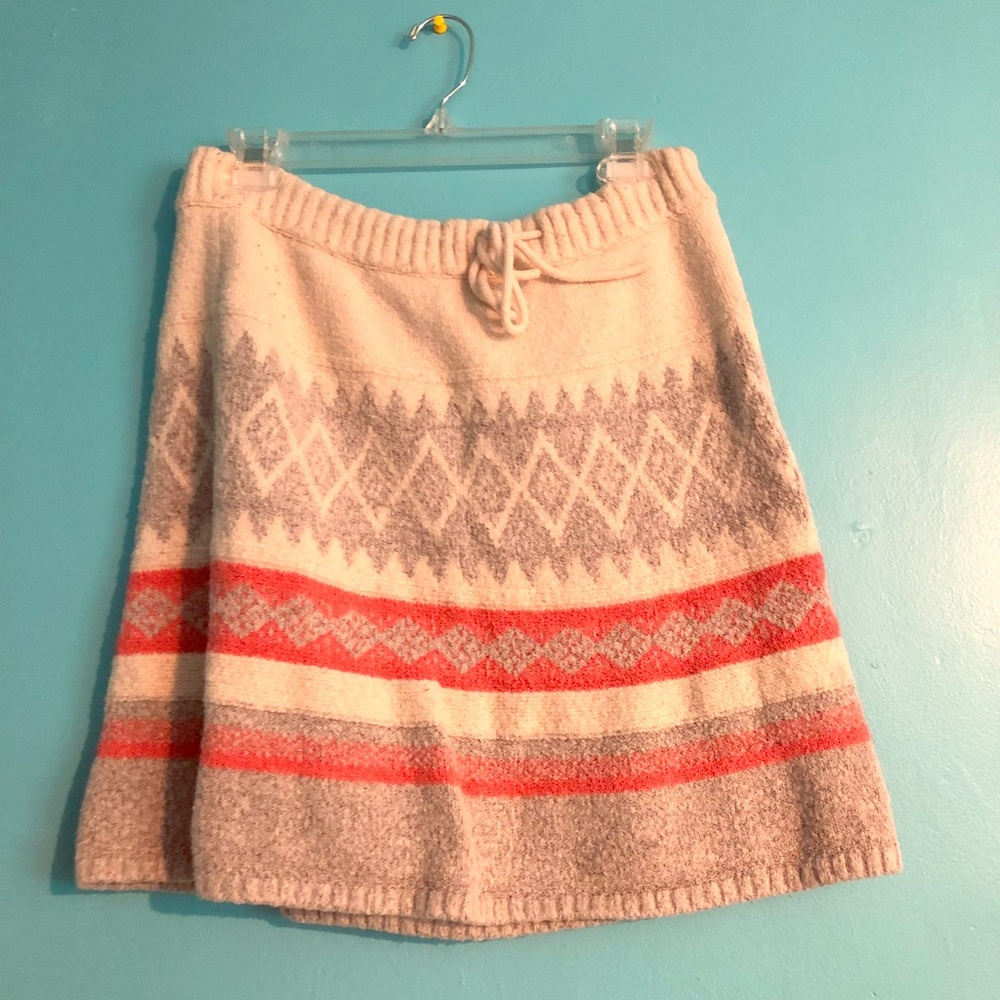 Knit Sweater Skrit
